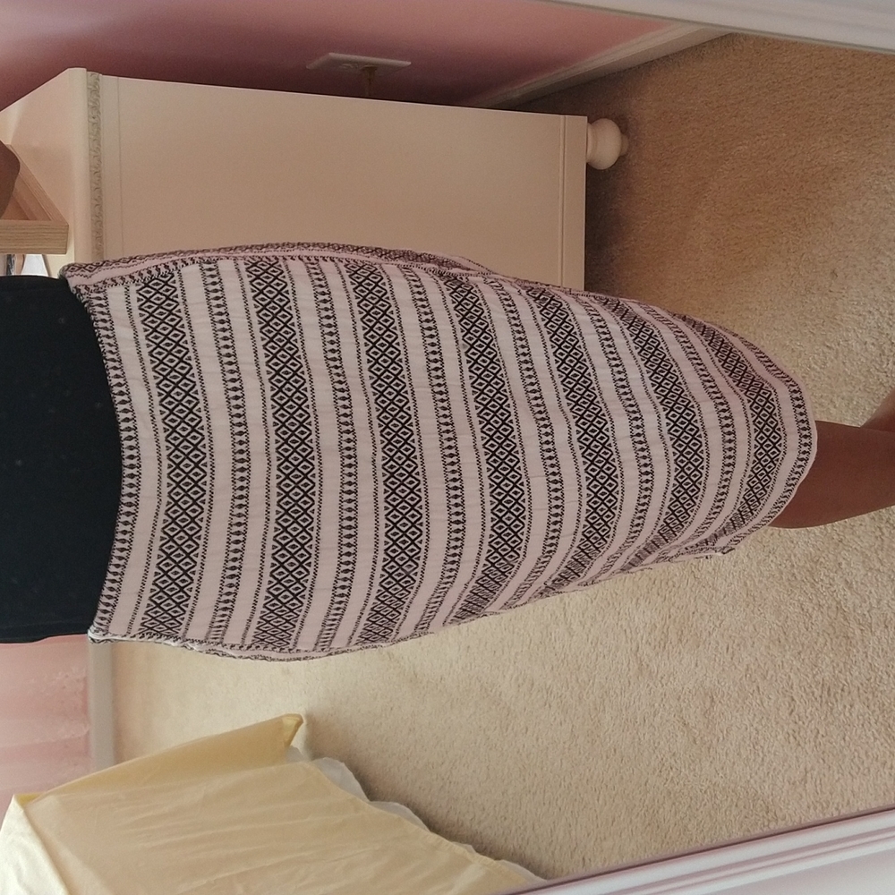 Black and White Loft Outlet Skirt